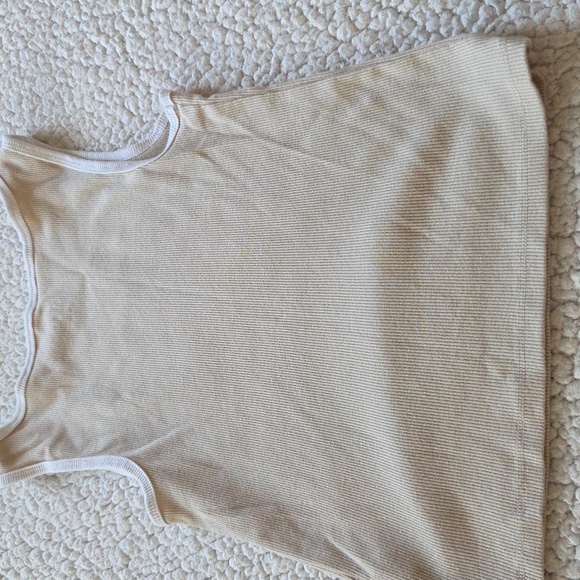 WILD FABLE TANK TOP - Picture 4 of 4